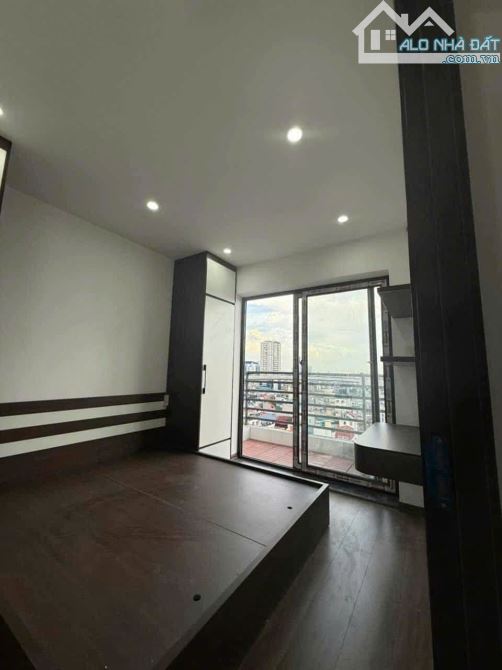 Chung cư skylight hòa bình 6 minh khai 100m , 3 ngủ 2 vệ sinh - 2