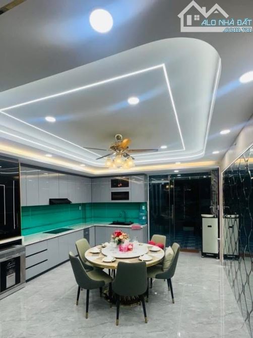 Siêu phẩm 6 Tầng có thang máy đường 20m TRẦN THỊ NĂM, Diện tích 84m2 (4.5 x 18), nở hậu. - 2