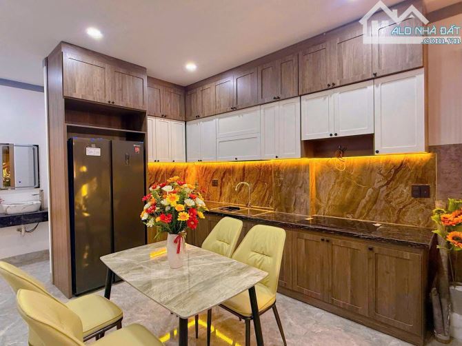 NHÀ 3 PHÒNG NGỦ HẺM 233 XÔ VIẾT NGHỆ TĨNH: giá 2.98 tỷ - 2