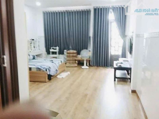 NHÀ ĐẸP GÒ VẤP – 90M² – 4 TẦNG – 5 PHÒNG NGỦ – NỘI THẤT CAO CẤP – NHỈNH 7 TỶ - 2