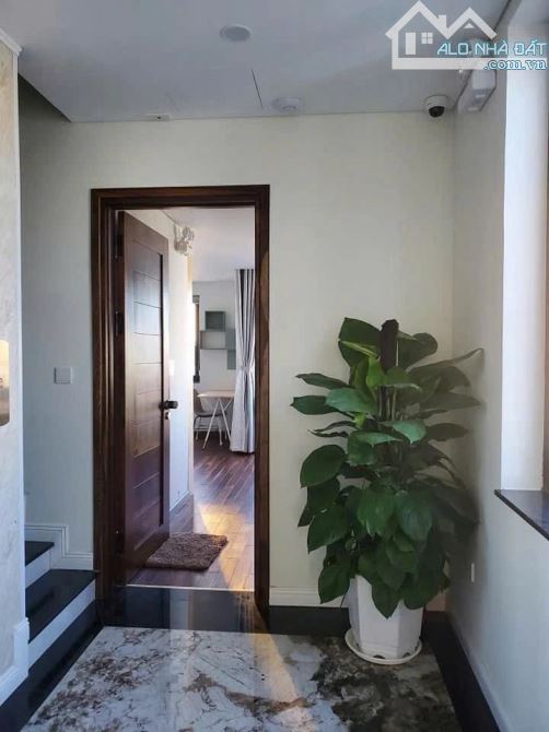 TÒA CĂN HỘ 6 TẦNG – 96M2 NGANG 6M -TÔ HIẾN THÀNH – DÒNG TIỀN 90TR/THÁNG – GIÁ 26.5 TỶ - 2