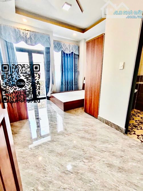 CHDV mặt tiền khu Tên Lửa - Thang máy - 5 tầng - 4x32m - 21PN - Dòng tiền 50 triệu/ tháng - 2