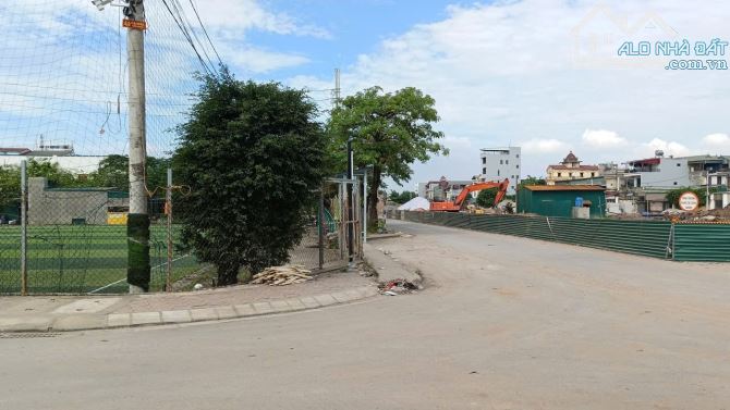 🌟 ĐẤT ĐẸP VIEW HỒ – Ô TÔ TRÁNH – KINH DOANH ĐỈNH 🌟 👉 Chỉ với 6.35 tỷ, bạn đã sở hữu nga - 2
