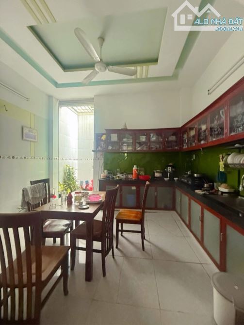 BÌNH TRỊ ĐÔNG - HƯƠNG LỘ 2 - 73M2 - 4 TẦNG - 6 T.Ỷ.X TL - 2