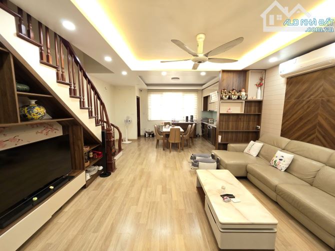 Liền kề đường Yên Xá, Tổng cục 5 Tần Triều, 60m2*7T thang máy, nhà hoàn thiện đẹp ở luôn. - 2