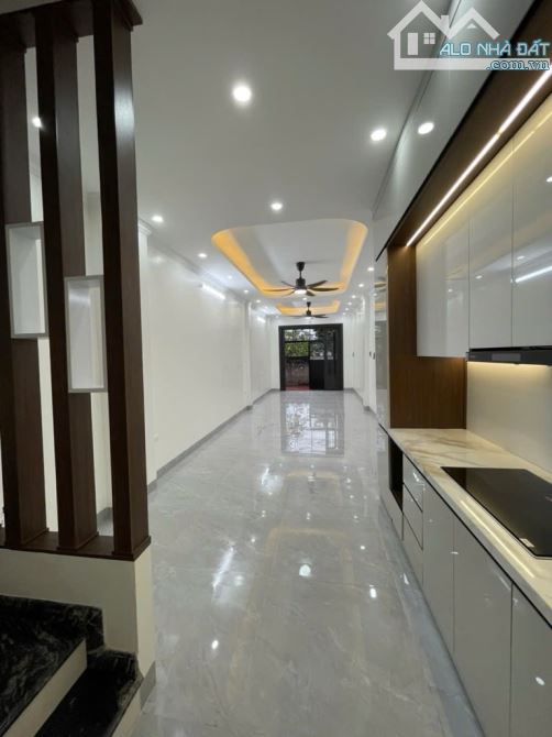 Bán nhà riêng 50m2 ngõ thoáng Thanh Am- 2 thoáng, kết cấu chắc chắn,dân trí- 6.x tỷ - 2