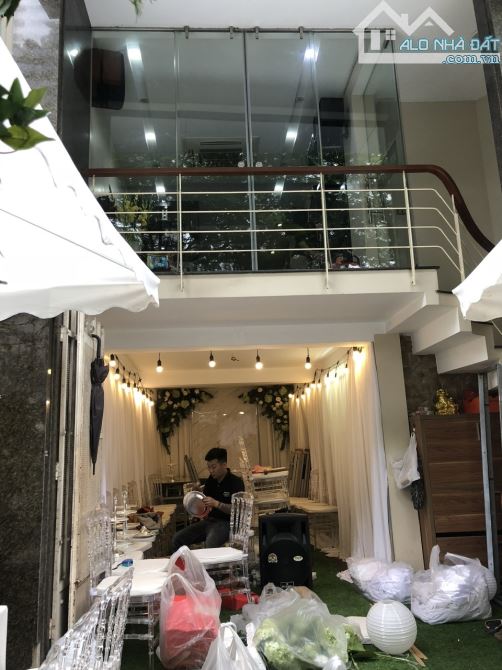Bán nhà mặt phố Kim Ngưu, DT 40 m2, 5 tầng, ở & KD luôn - 2