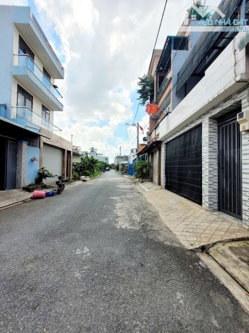 Ngô Chí Quốc – Lô Góc 52m² – Ô Tô Ngủ Trong Nhà – Giá 3.8 Tỷ - 2