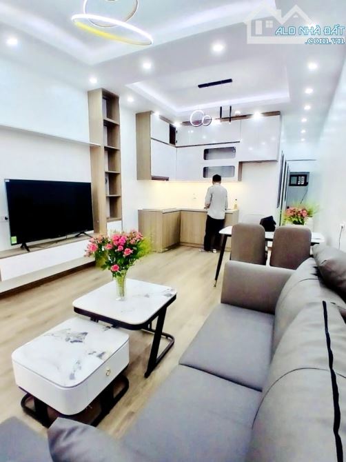💥💥💥 TRUNG TÂM CẦU GIẤY – HIẾM CÓ KHÓ TÌM – NHÀ ĐẸP NHƯ CHUNG CƯ CAO CẤP – DÂN TRÍ ĐỈNH, - 2