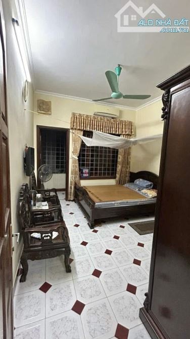 Bán nhà phố Vương Thừa Vũ quận Thanh Xuân 90m2 MT4.5m-4 Tầng Ô Tô Tránh,Ở Kinh Doanh Đẹp - 2