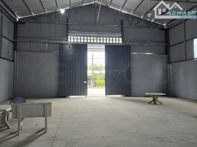 Kho xưởng bãi 660m² kho xây dựng 500m² mặt tiền đường gần khu công nghiệp Trà Nóc - 2