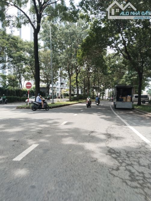 SIÊU PHẨM BÌNH TÂN - 4 TẦNG - 71M2- HXT THÔNG - NGANG 5M - CHỈ 6 TỶ198 - 2