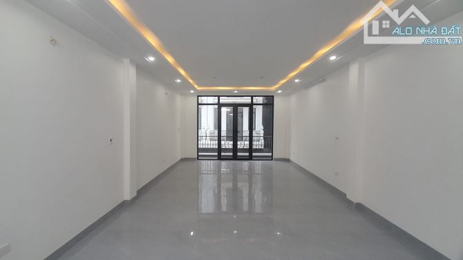 🛖: bán nhà 4 tầng, Tôn Đức Thắng, phường An Dương, quận Lê Chân, 🚘 đỗ cửa 💸: 6,8 tỷ (01