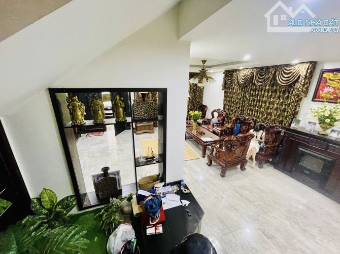 BIỆT THỰ VIP KĐT TÂY NAM LINH ĐÀM – 216m² – MẶT TIỀN 10m – 4 TẦNG – 71 TỶ - 2