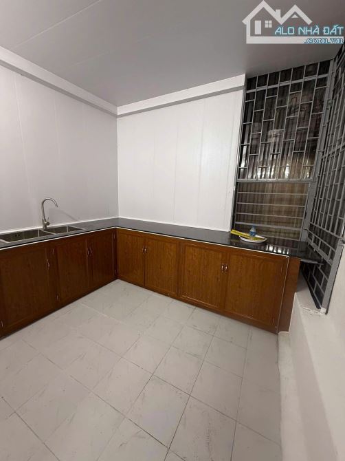 Bán nhà Trần Khát Trân Hai Bà Trưng 10m ra Phố - 3