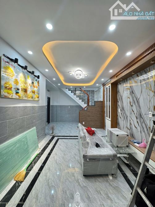 LÔ GÓC HIẾM HOÀI THANH P14, Q8 - 5.6/7X6.5M - CHỈ CÓ 4.55 TỶ - 3