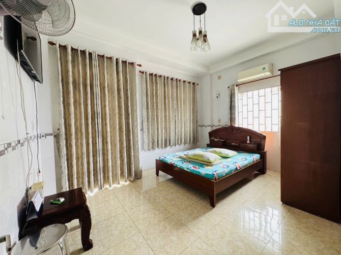 SIÊU PHẨM, BÁN NHÀ ĐẸP BÌNH ĐÔNG [P14, Q8] DT:51M2 (4.9 X 11M), 4T, 4PN,3WC CHỈ 5.55 TỶ - 3