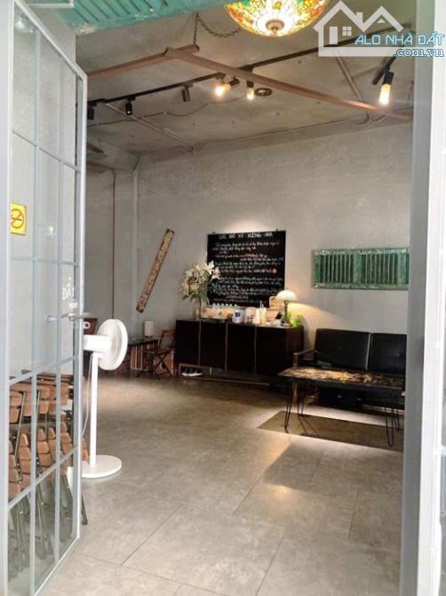 Bán nhà Huỳnh Văn Bánh, Phú Nhuận, 3 tầng, hẻm XH, 120m2, vị trí KD, nở hậu 5.2m, 17.45 Tỷ - 3