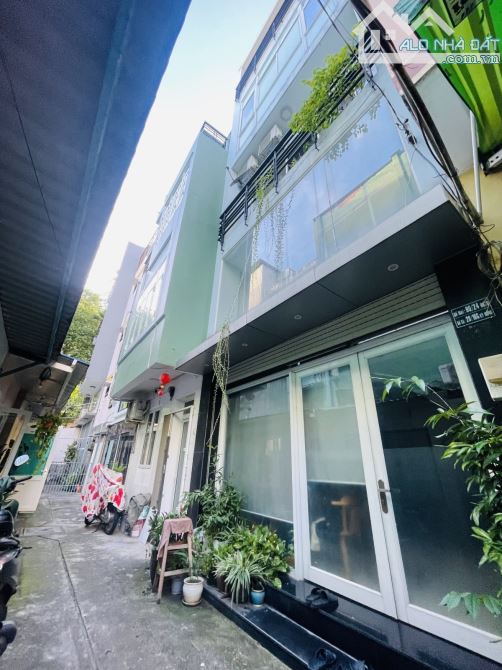Q.3 35M2-5Lầu Chỉ 6,5Tỷ Đ.Kỳ Đồng P.9 Q.3 - 3