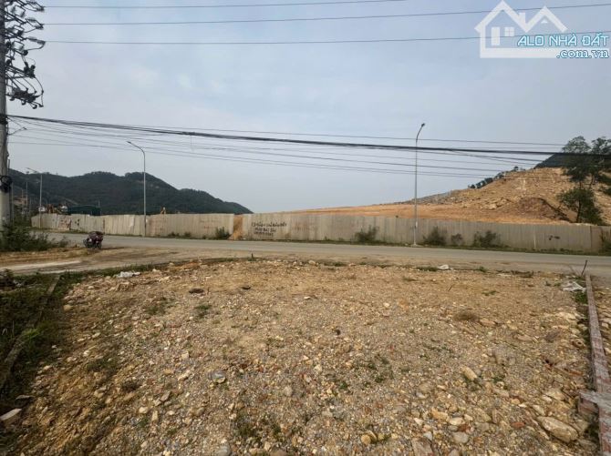 LÔ GÓC 78,9M2 (  1,8 TỶ ) TUYẾN 2 BÃI DÀI GẦN XANH VILLAS - 3