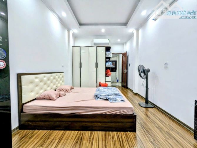 Bán nhà phân lô Phan Kế Bính, 70m2, gara ô tô, 23 tỷ - 3