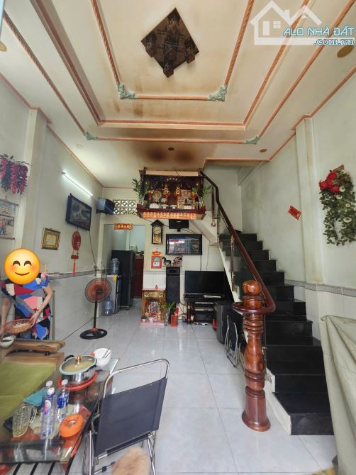 BÌNH TÂN - AO ĐÔI - XE TẢI ĐỖ CỬA NHÀ BÁN 4X10 HẺM THÔNG CHỈ 4,2TỶ TL - 3