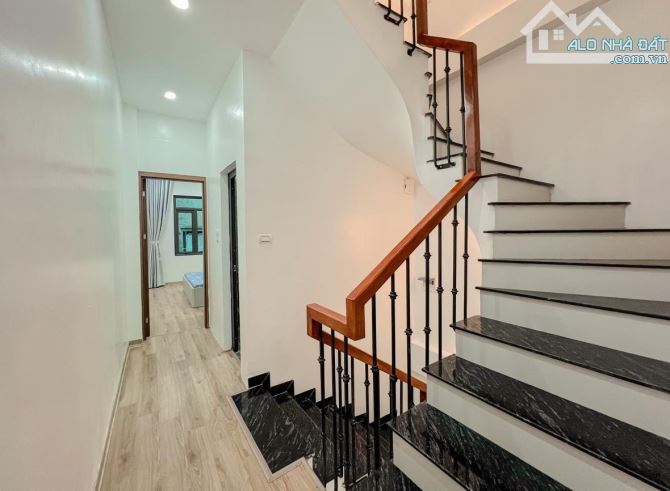Bán nhà Thạch Bàn, Long Biên 40m2, 4 tầng, ô tô nhỏ đỗ cửa, 7.8 tỷ - 3