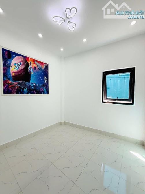 DUY NHẤT – NHÀ LÔ GÓC, Ô TÔ TRÁNH, GIÁ NHỈNH 6 TỶ - 3