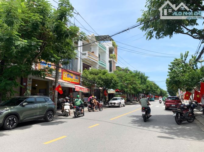 Bán nhanh nhà 3 tầng mặt tiền đường Nguyễn Công Trứ ngang 7m gần Phạm Cự Lượng chỉ 18 tỷ - 3