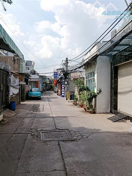 NHÀ HẺM Ô TÔ, GẦN CV PHẦN MỀM QUANG TRUNG, DIỆN TÍCH LỚN 80M2, GIÁ YÊU THƯƠNG 4,85 TỶ - 3