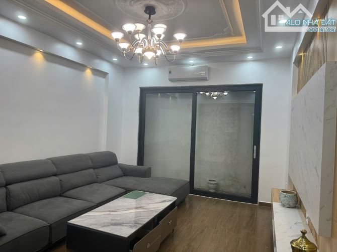 Nhà Phố Văn Cao Đường 2 Ô Tô Tránh Nhau - 3