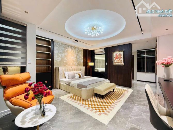 VỊ TRÍ VÀNG NẰM NGAY MẶT TIỀN ĐƯỜNG MAI THỊ LỰU, QUẬN 1- GIÁ NGỘP 6 TỶ 220 TRIỆU. DT 88M2 - 3