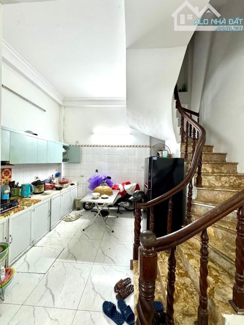 Bán Gấp - Ba Gác - Minh Khai - Hai Bà Trưng - Dt: 30m2/5tầng/4,3mMT*nhỉnh 7 tỷ - 3