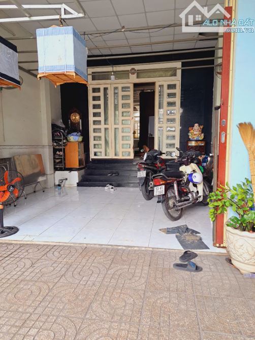 Nhà trệt, 2 lầu, 5x32m, hẻm xe hơi thông đường Tân Thới Nhất 2, giá 9,8 tỷ TL - 3