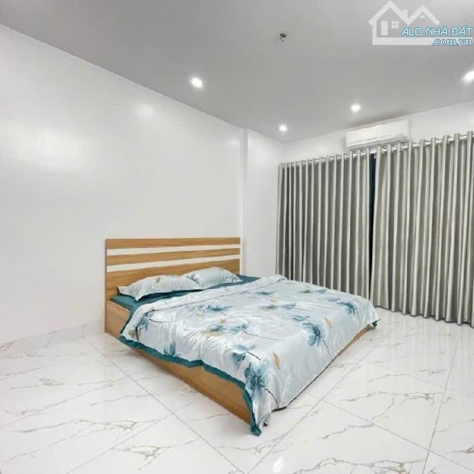 Bán nhà Chùa Bộc 60.6m2, Đống Đa, Ngõ Ba gác, 2 nhà ra ô tô đỗ,12.x Tỷ - 3