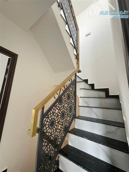 Nhà 2 MT 90m2, 4 tầng, Xóm chiếu – 8,85 tỉ. - 3