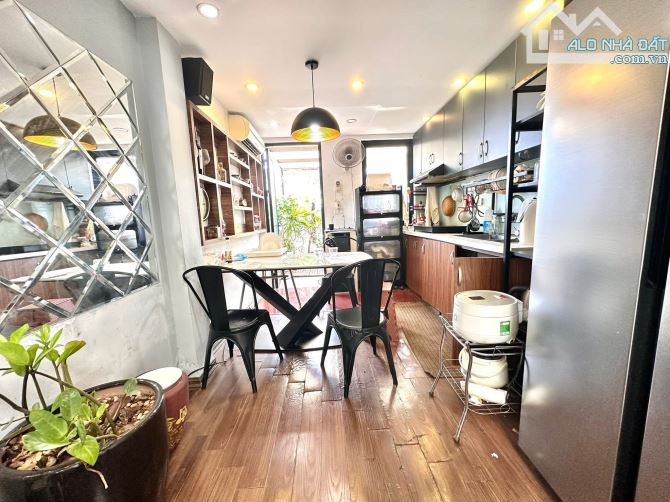 SIÊU PHẨM NHÀ ĐẸP PHỐ CHÍNH KINH THANH XUÂN 30M 5T 8,7 TỶ FULL NỘI THẤT - 3