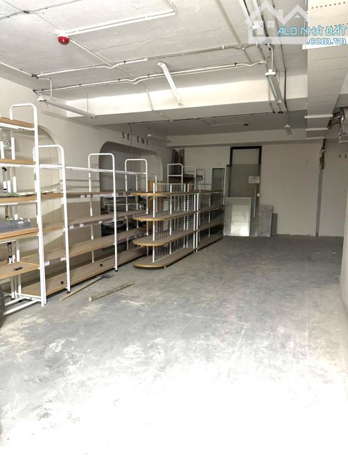 Siêu phẩm Mặt Phố La Thành quận Đống Đa 165m2 MT9m-11 Tầng Kinh Doanh Mọi Loại Hình - 3