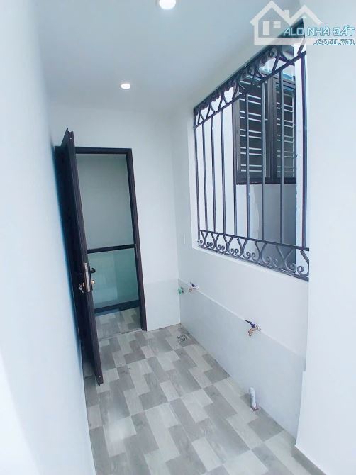 .nhà xây mới MIẾU HAI XÃ - lê chân - 3