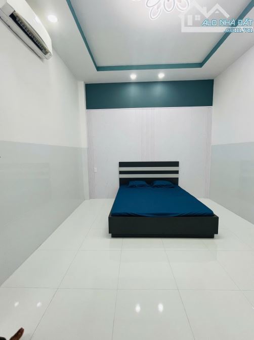 CHO THUÊ NHÀ TRỆT MỚI 100% MIỄN PHÍ NỘI THẤT CẦN THƠ 8 TRIỆU - 3