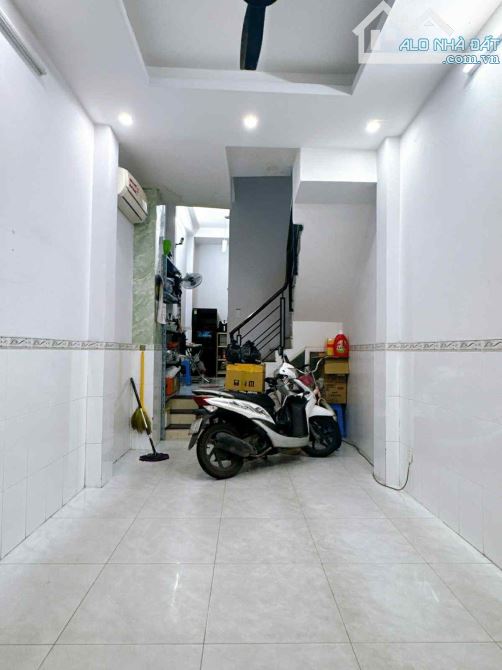 🇻🇳Quận 10,Lê Hồng Phong 🇻🇳 36m2,4 tầng,dt:3.1mx 12m,giá:9.2 tỷ Dòng tiền(...,...%-/:e) - 3