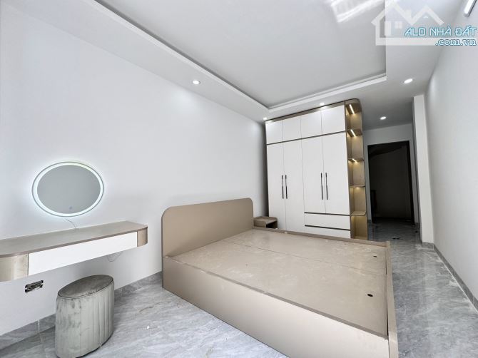 Nhà mới tinh, thiết kế đpẹ, gần oto, sổ nở hậu, trước nhà rộng thoáng, ngõ thông, ở thích. - 3