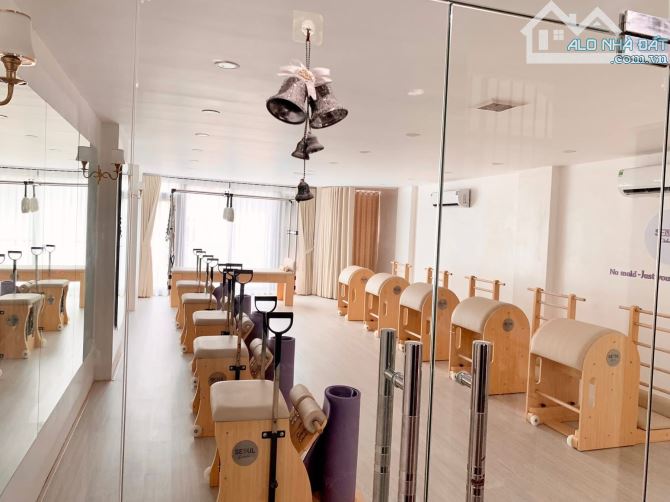 Toà Văn Phòng 10Tầng Lạc Long Quân quận Tây Hồ 102m2 MT5.6m-Ô Tô Tránh Gần Hồ Tây - 3