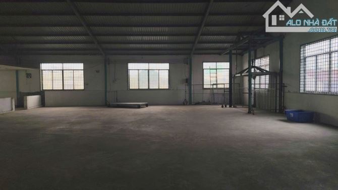 Cho thuê SIÊU PHẨM kho xưởng 3.000m2 đường Hương Lộ 80, P. BHH B, Q. Tân Bình. - 3