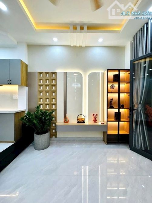BÁN NHÀ ĐẸP NỞ HẬU GẦN MT LÊ QUANG ĐỊNH - BÌNH THẠNH - 4 TẦNG - 24M2 - NHỈNH 4 TỶ - 3