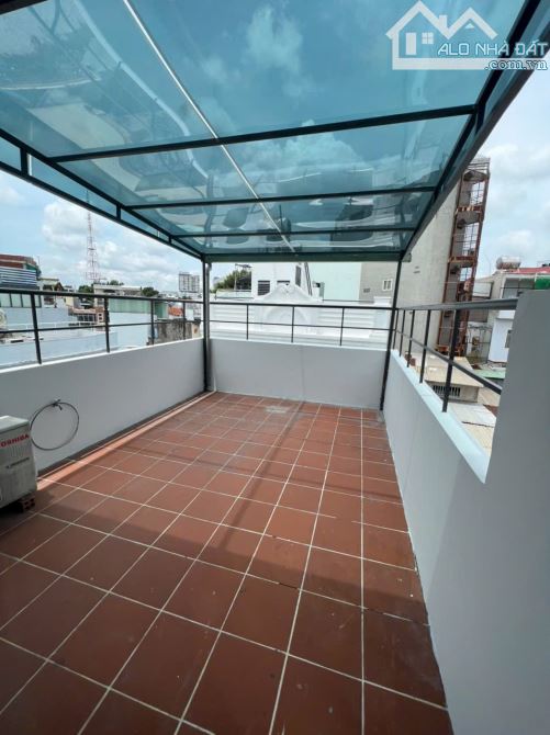 Nhà ngay Thành Thái, P14,Quận 10, DT:4,2x16m, 5tầng, Giá 20tỷ - 3