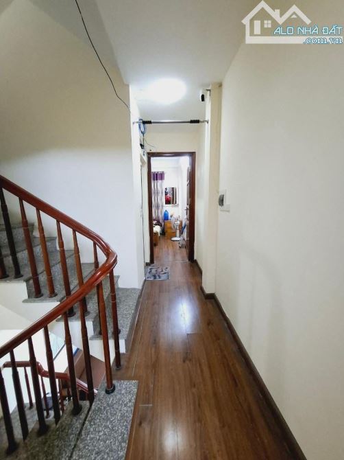 BÁN NHÀ TẢ THANH OAI - FULL NỘI THẤT– NGÕ NÔNG  GẦN Ô TÔ 37M. GIÁ CHỈ 5.75 TỶ - 3