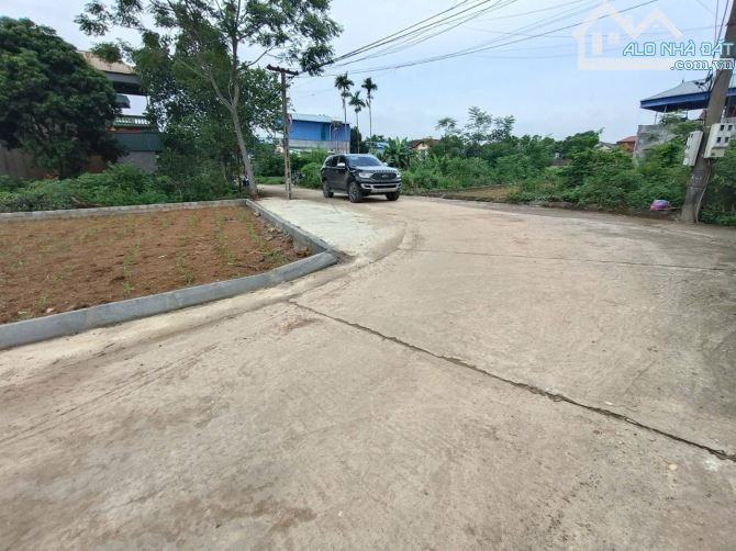 Bán 85m , mt 6.8m trục chính thôn đồi sen. Bình yên. - 3