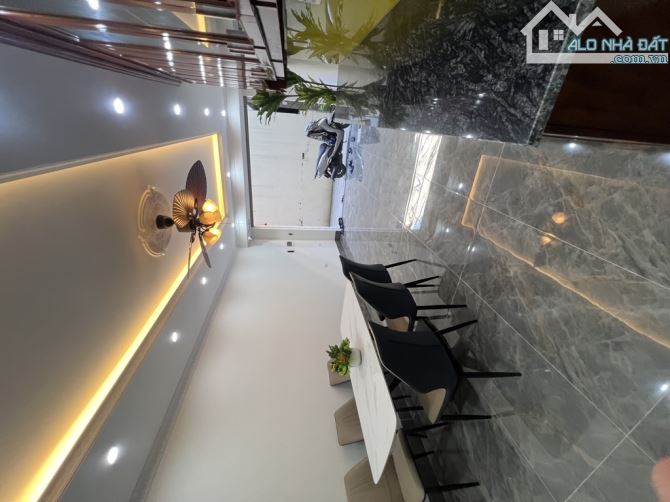Bán nhà thạch bàn 40m2 xây 6 tầng thang máy ô tô đỗ cửa - 3