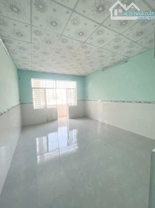 Cần chia tài sản nên bán nhà có gác lửng 76m2 giá ngộp 790trieu ở Thới Tam Thôn, Hóc Môn - 3